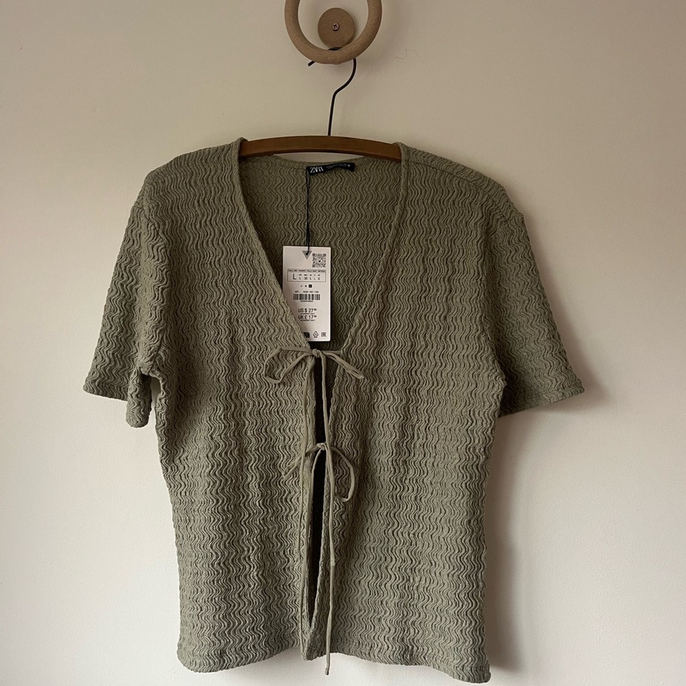 Zara textured tee tie top in sage